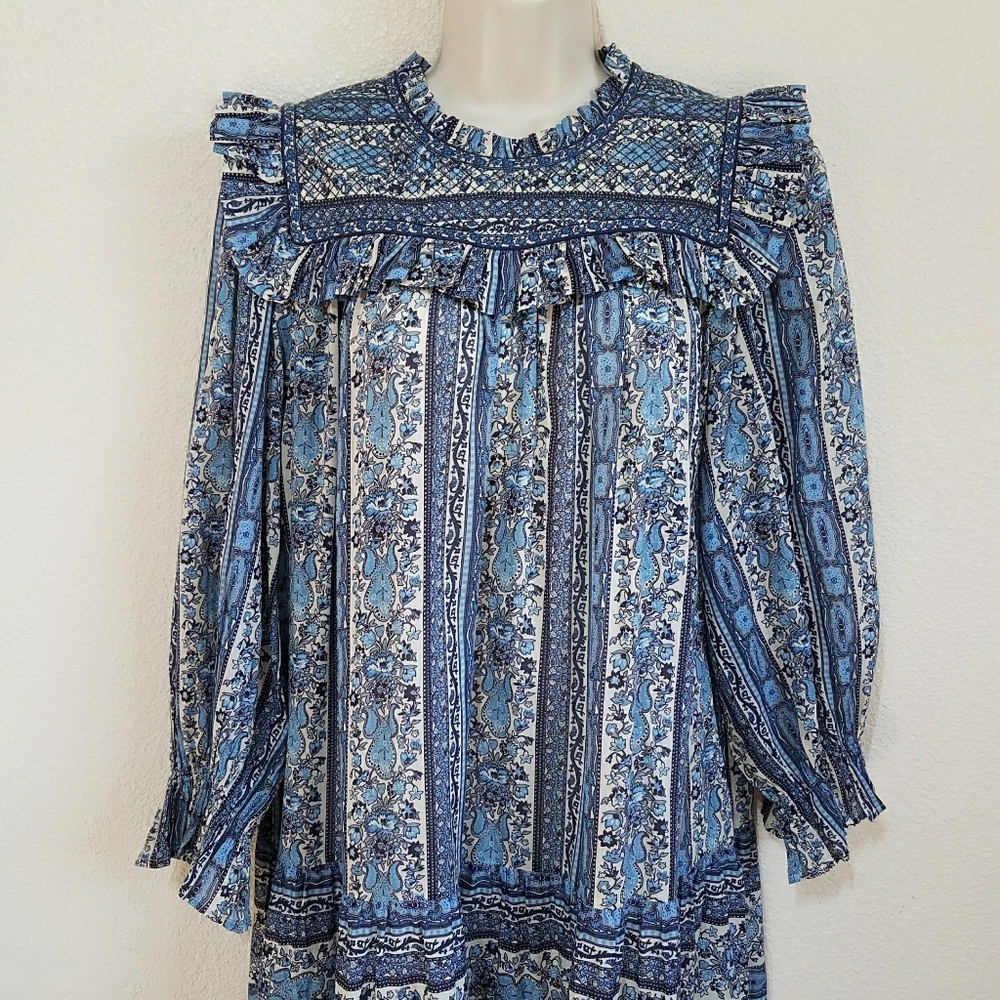 DOEN Mountain Dress in Blue Mandevilla Vine Floral Print - Picture 2 of 9